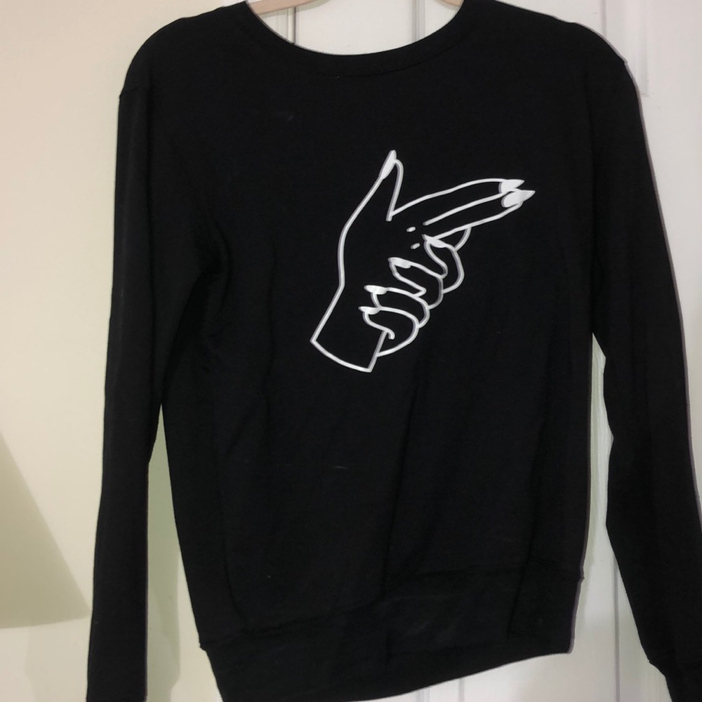 graphic long sleeve